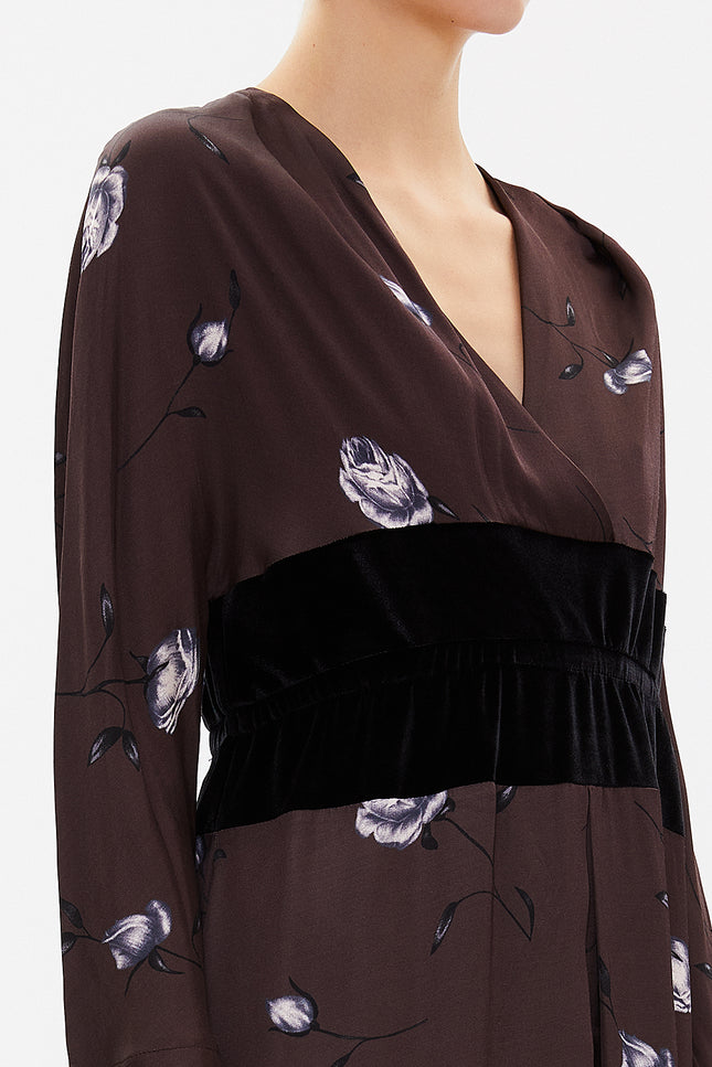 Brown V-neck velvet fabric combined midi dress 92485