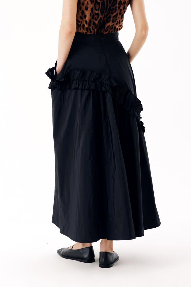 Black Midi length skirt with pleated detail 81241