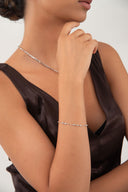 Silver 925 sterling silver bracelet with crystal stone arrangement and delicate chain detail 121