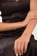 Gold 925 sterling silver bracelet with crystal stone arrangement and delicate chain detail 121