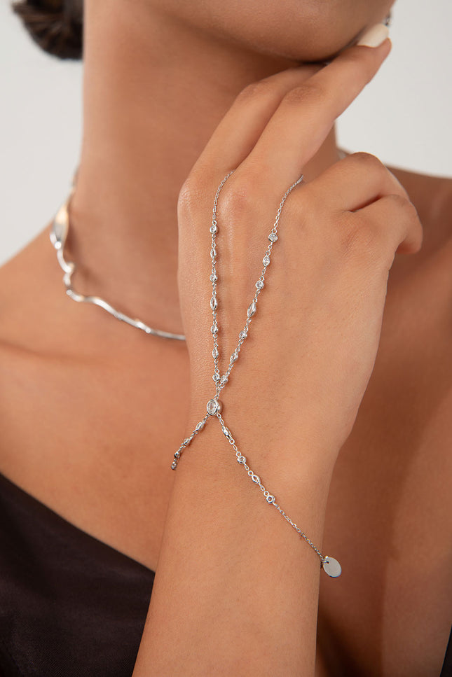 Silver 925 sterling silver slave bracelet with crystal stone details 127
