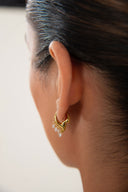 Gold Curved and dangling crystal stone detailed 925 sterling silver earring 140