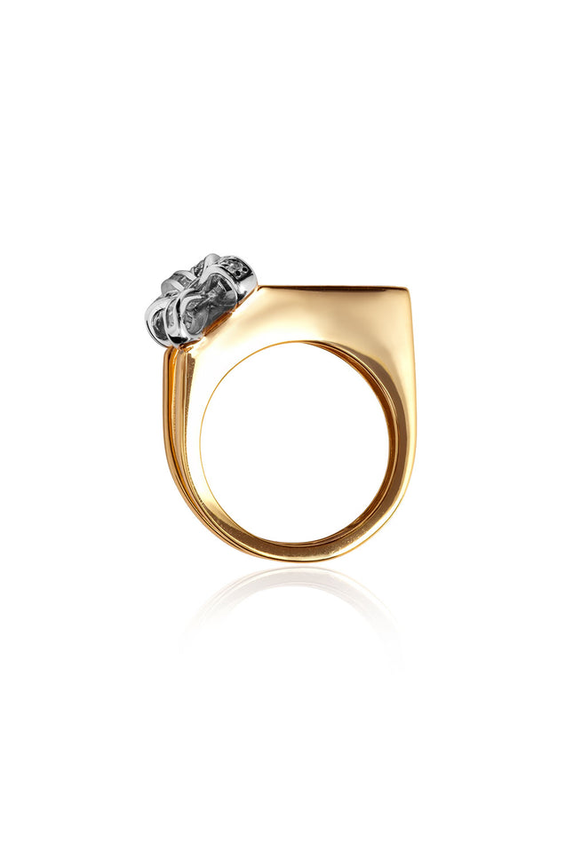 Gold 925 sterling silver ring with bow and crystal stone details 167