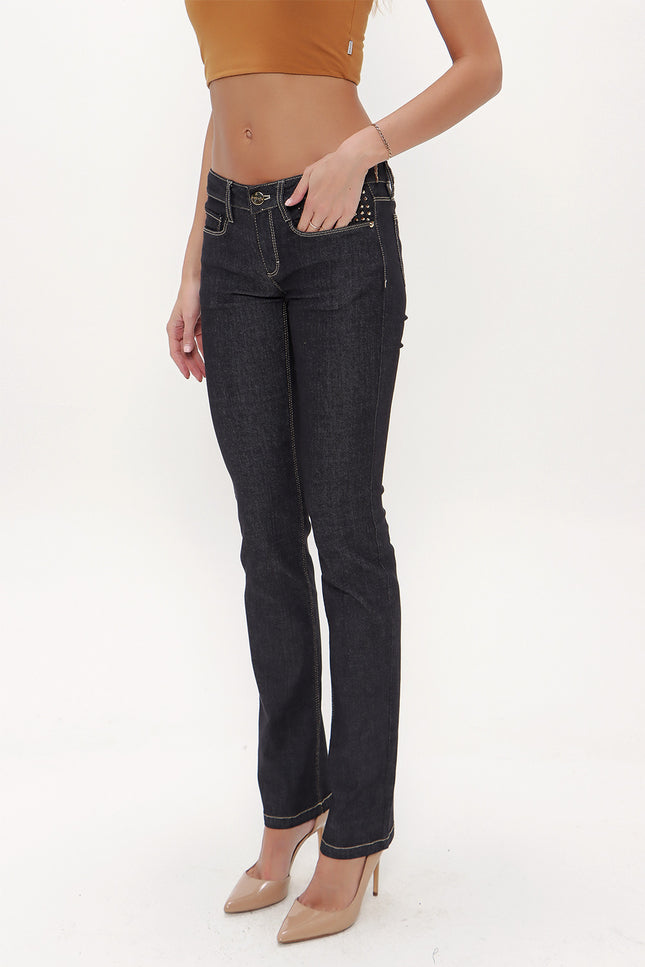 Siyah Kemer ve metal aksesuarlı denim pantolon 40850