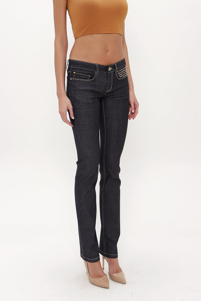 Siyah Kemer ve metal aksesuarlı denim pantolon 40850