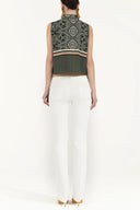 White Belt and metal detailed denim Pants 40850