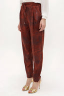 Cinnamon Elastic faux leather pants 41515
