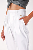 White Pleated skinny pants 41175