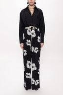 Black White Wide cut trousers with elastic waist 41623