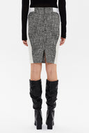 Black Slim fit skirt 80306