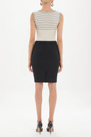 Black Slim fit skirt 80464