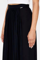 Black Pleat detail  skirt  81110