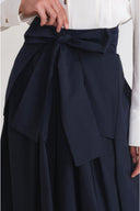 Navy Blue High-waisted long skirt with pleat detail and lace-up 81375