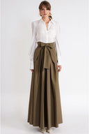 Khaki High-waisted long skirt with pleat detail and lace-up 81375