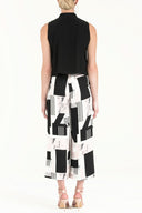 Black Crystal  gem  blouse  19681