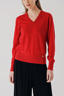 Red V-neck wool knit sweater 28869