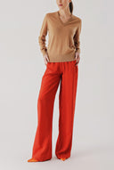 Beige V-neck wool knit sweater 28869