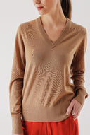 Beige V-neck wool knit sweater 28869