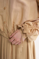 Camel Hair Short jacket with gathered sleeves and elasticated waist with snap fasteners 61185