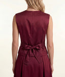 Burgundy Waist-fitting bag with lining and pocket details 61188