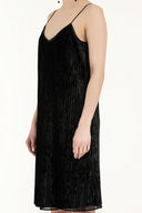 Black Strappy  velvet  midi dress  92264