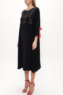 Black Fancy seam wide cut midi dress 92280