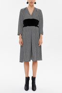 Patterned V-neck velvet fabric combined midi dress 92485