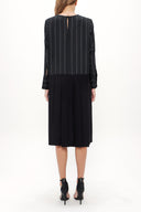 Black Pleated wide cut midi dress 92660