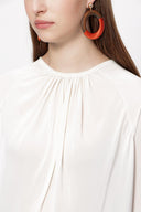 Ecru Blouse with pleated sleeves 19833