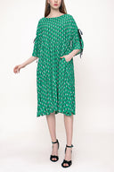 Green Pleated loose-fitting bow dress 93392