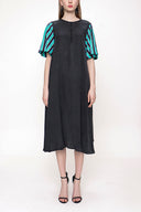 Black Loose fit balloon sleeve dress 93395