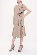 Beige belted dress 93946