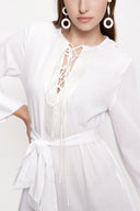 White lace details dress 94046