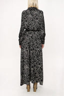 Black Wide cut dress with belt detail 94109