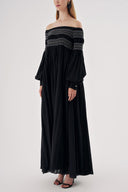 Black Off shoulder flared loose dress 94189