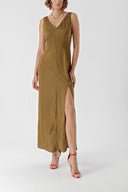 Cinnamon Sleeveless V-neck slit dress 94217