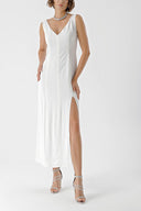 White Sleeveless V-neck slit dress 94217