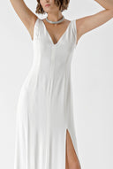 White Sleeveless V-neck slit dress 94217