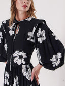 Black Balloon sleeve dart detail dress 94234