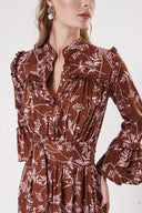 Brown Long dress with elasticated gathers at the waist 94251