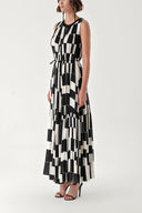 Black White Sleeveless ruffled maxi dress 94263