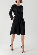 Black Button and belt detail loose-fitting dress 94363