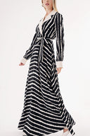 Black Beige Striped Wide neck padded dress 94513