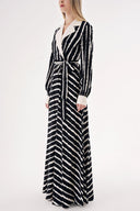 Black Beige Striped Wide neck padded dress 94513
