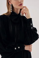 Black Shirt dress with balloon sleeves and gathered belt 94553