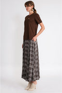 Brown Embroidered crew neck short-sleeved t-shirt 19943