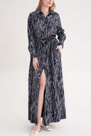 Patterned Loose-fitting belted shirt dress 94684