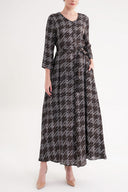 Brown Loose-fitting belted dress 94697