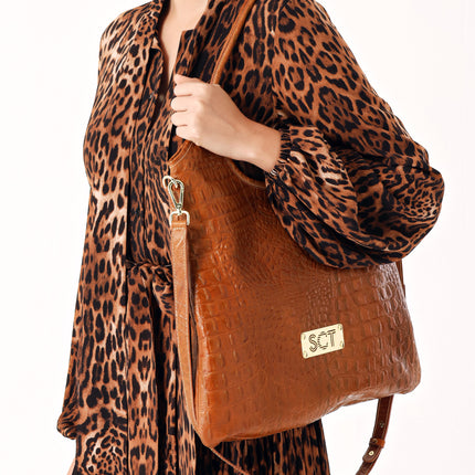 Camel Hair Textured leather shoulder bag with metal plate 23019