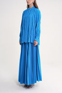 Blue 3 piece suit with pleated skirt with elastic waist, loose-fitting blouse and belt 12304
